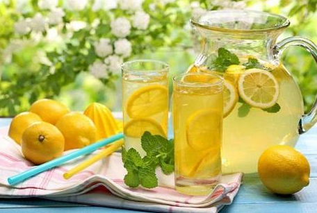 柠檬水喝多了尿酸会高吗