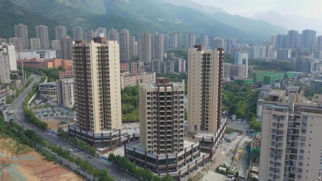 加快七安置区建设，提升巫溪住房保障能力