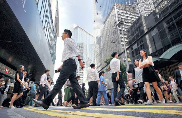 香港将成大湾区人才库领头羊，唯生活指数高人才融合机制有待完善