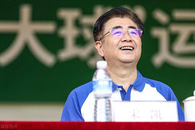 高洪波离任后，足协发通报：主动交出退赃相关人士不再留任岗位