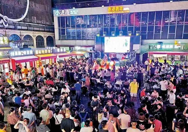 半年1308万人次！香港挣钱深圳花，一分别想带回家？香港人：真香