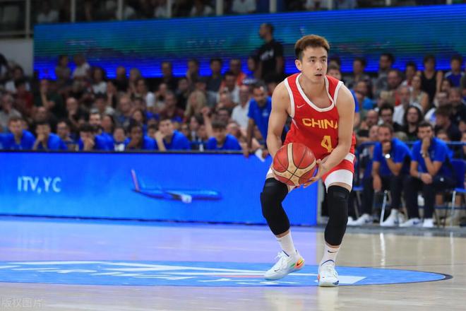 从王哲林看球员职业倦怠：NBA够不上，CBA有富裕，进国家队无压力