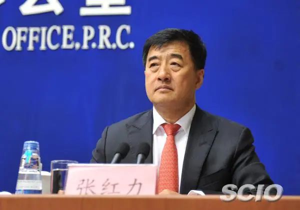 金融系统再拿下一“虎”！他曾是工行排名第一的副行长，5年前因家庭原因辞职