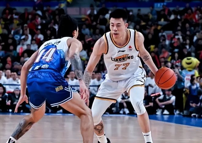 辽宁102-91战胜新疆 球员评分：5人满分，2人及格，1人拉胯